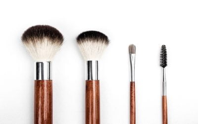 Skincare Tips & Tricks: Clean your makeup brushes.